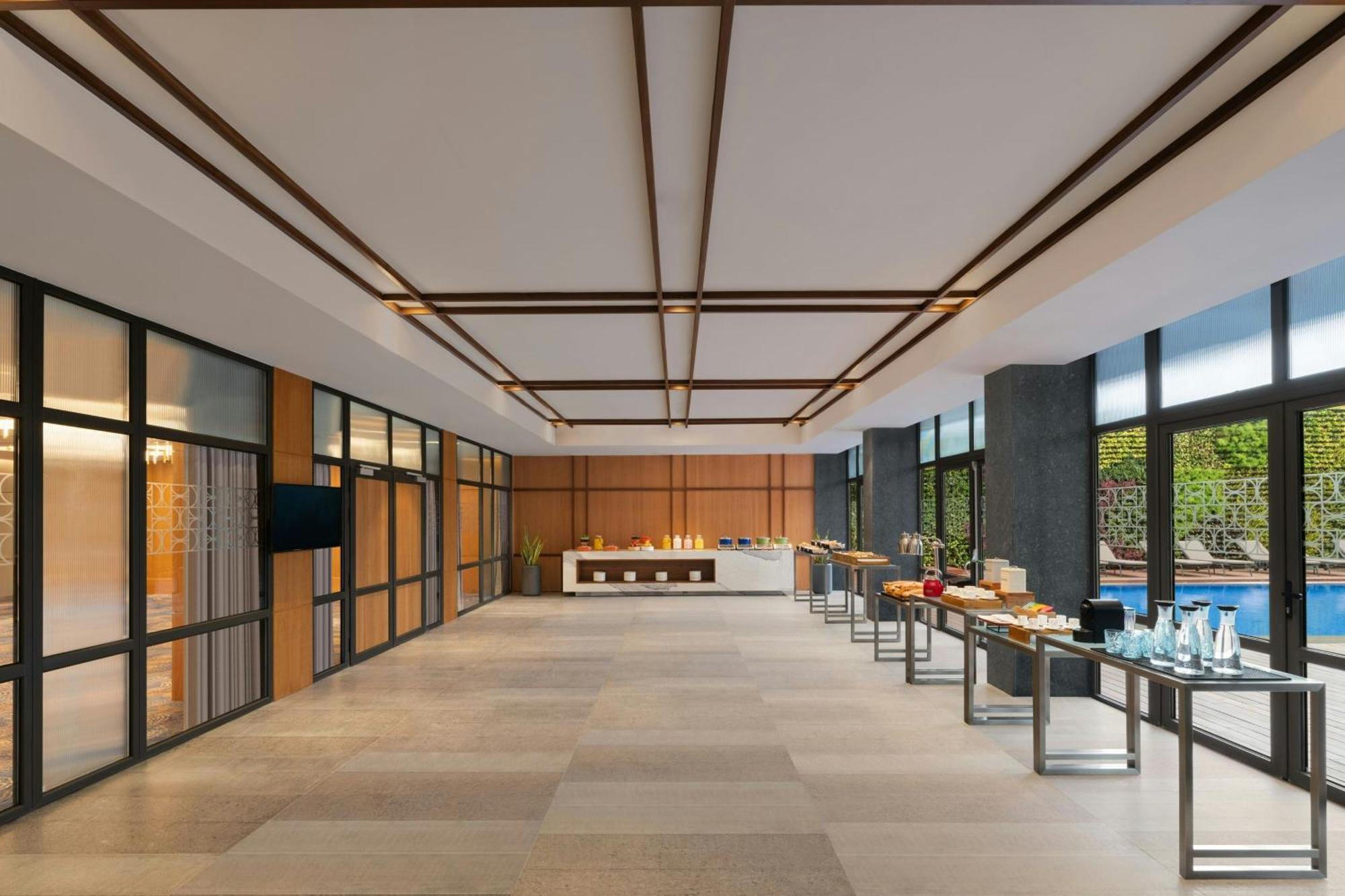 Hotel Courtyard By Marriott Goa Colva Extérieur photo